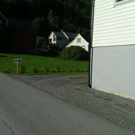313 Steinsdalsvegen Semesterbostad Norheimsund